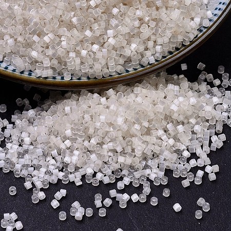 MIYUKI Delica Beads SEED-X0054-DB0673-1