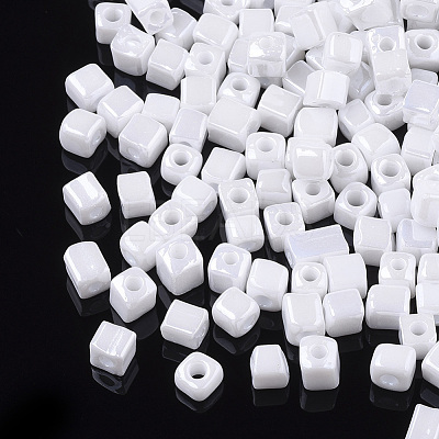 6/0 Glass Seed Beads SEED-S026-03A-01-1