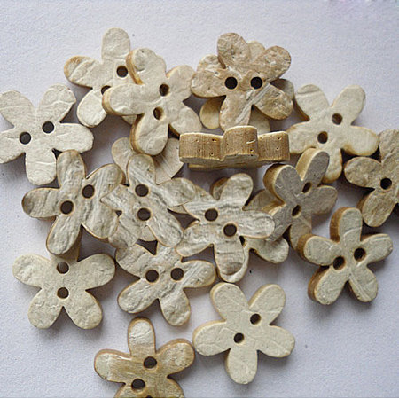 Carved 2-hole Basic Sewing Button Shaped in Flower NNA0Z10-1