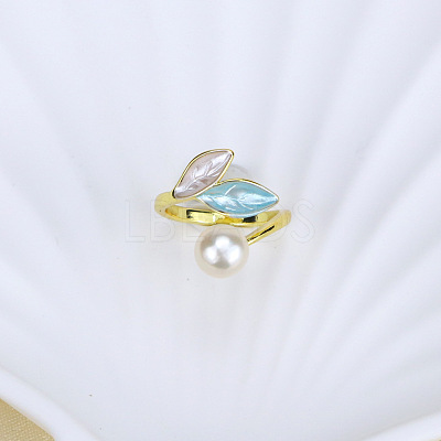 Natural Freshwater Pearl with Natural Shell Cuff Rings WGACE42-14-1
