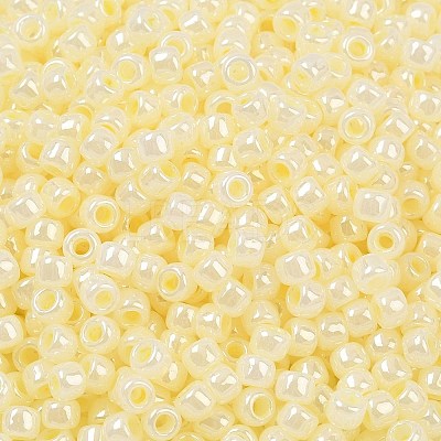 TOHO 6/0 Round Beads SEED-XTR06-0142-1
