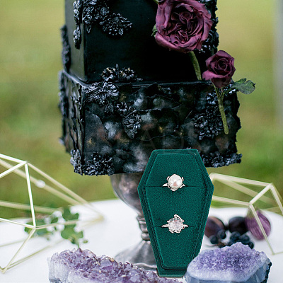 Halloween Theme Coffin Shaped Velvet Finger Ring Boxes VBOX-WH0015-01B-1