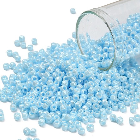 TOHO 8/0 Round Beads SEED-TR08-0124-1