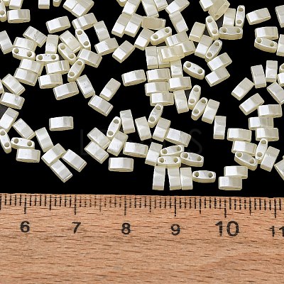 MIYUKI Half TILA Beads SEED-X0054-HTL513-1