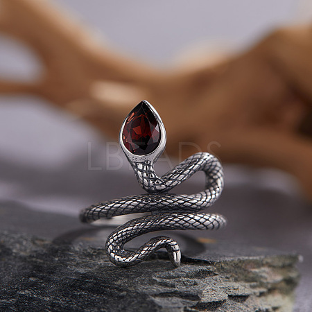 925 Sterling Silver with Natural Garnet Finger Rings WGB2E64-14-1