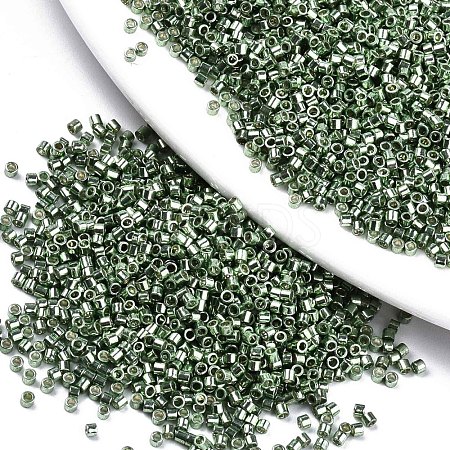 11/0 Grade A Baking Paint Glass Seed Beads X-SEED-S030-1208-1