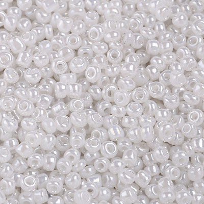8/0 Glass Seed Beads SEED-US0003-3mm-141-1