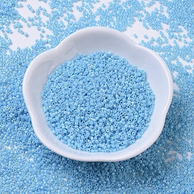 MIYUKI Delica Beads SEED-X0054-DB0215-1