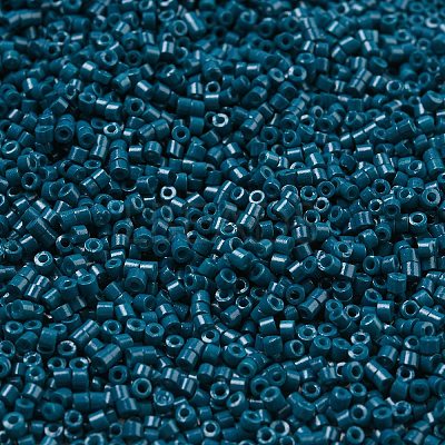 Glass Cylinder Beads SEED-Q036-01A-D06-1